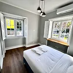 Relax And Explore And Alojamento de Acomodação e Pequeno-almoço Lisboa