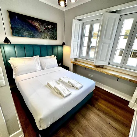 Relax And Explore And Bed and breakfast Lisboa