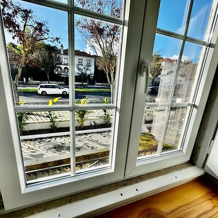 Relax And Explore And Bed & Breakfast Lisboa