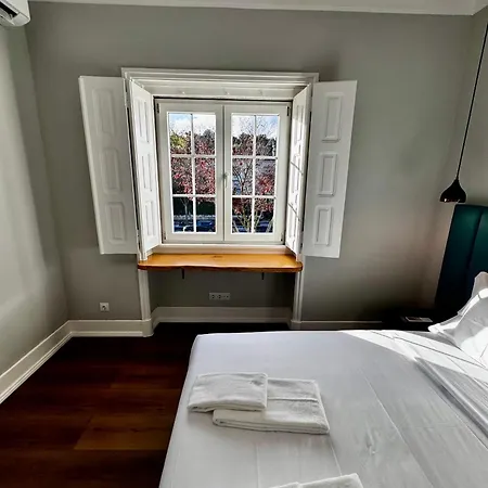 Relax And Explore And Bed and breakfast *