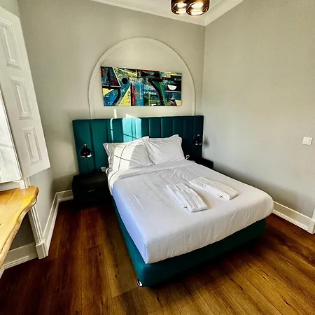 Relax And Explore And Bed and breakfast *