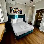 Bed and Breakfast Relax And Explore And *