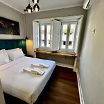 Relax And Explore And Bed and Breakfast Lisboa