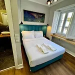 Relax And Explore And Bed and Breakfast