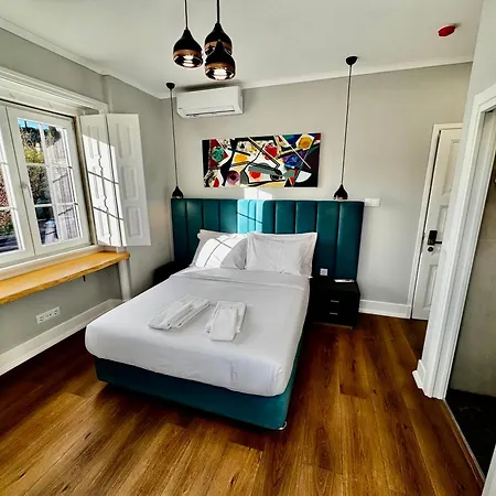 فندق مبيت وإفطار Relax And Explore And Lisboa
