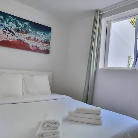Relax And Explore And فندق مبيت وإفطار